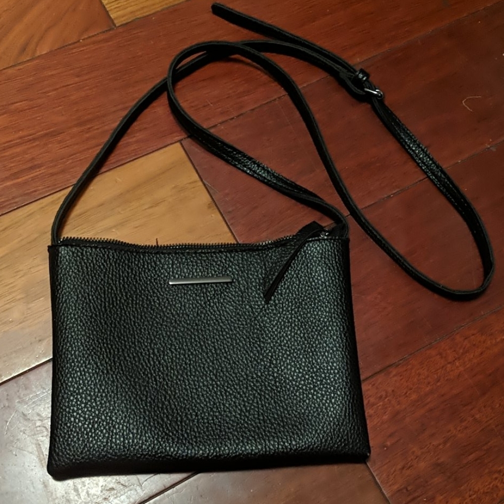 Black crossbody